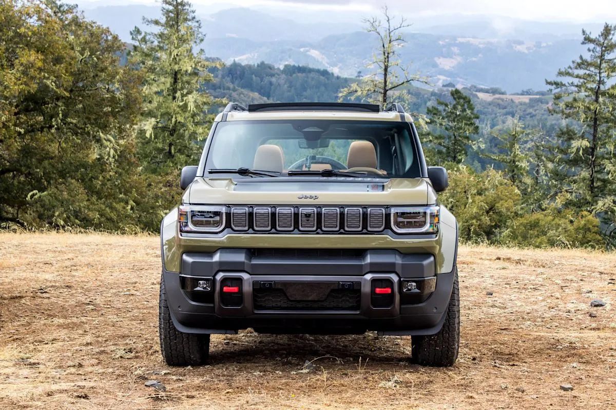 2027 Jeep Recon debuts with massive horsepower but faces criticism over range and interior quality