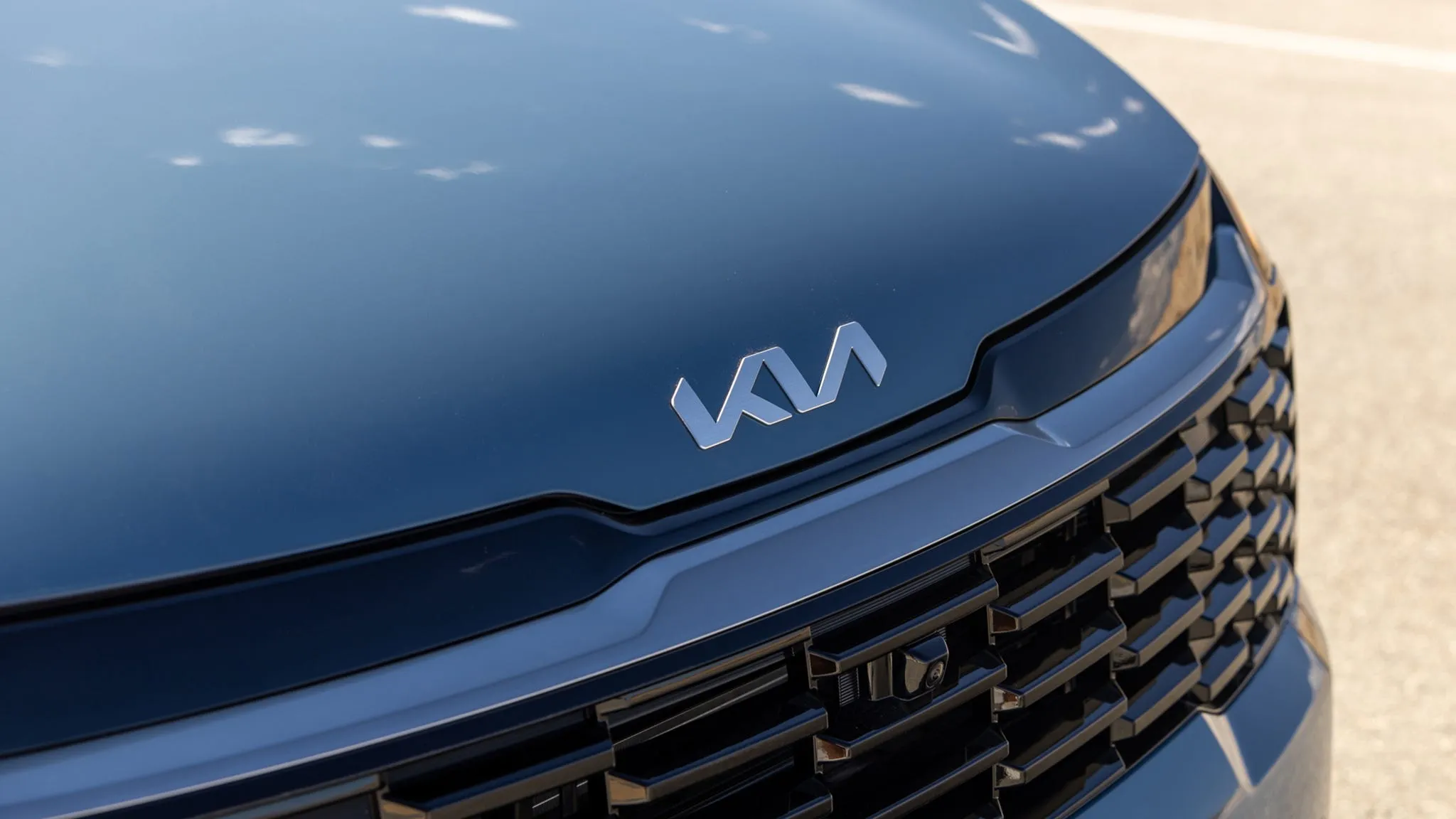 Expert guide comparing the best trim levels for the 2027 Kia Sportage Hybrid