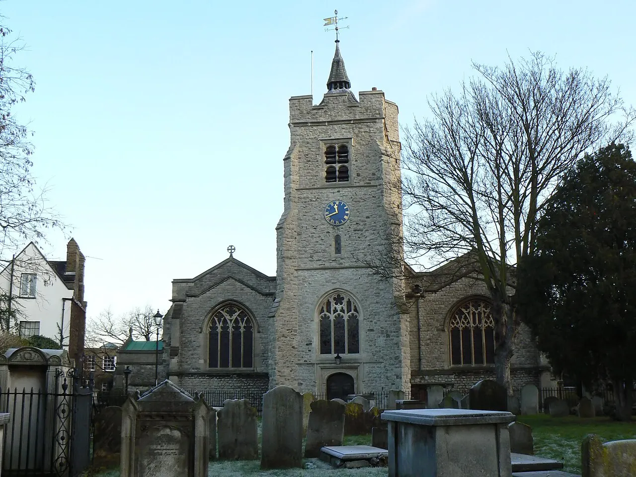 Chiswick district profile highlighting its historic architecture and London riverside charm