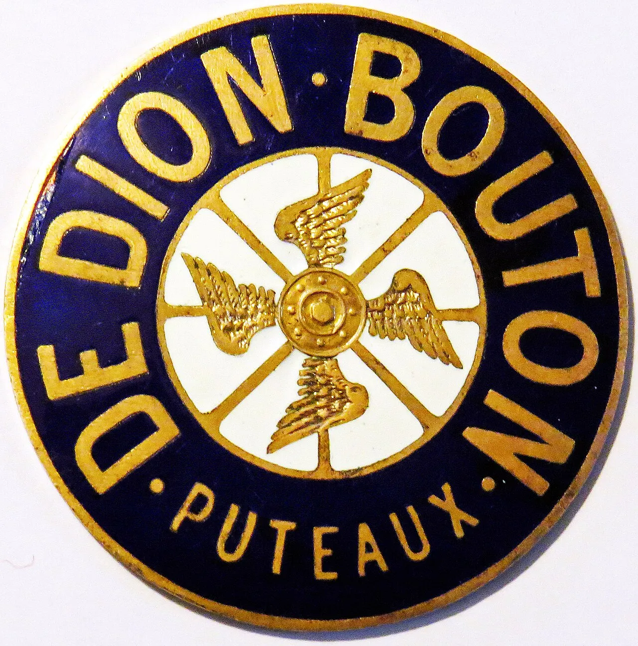 De Dion-Bouton revolutionized early motoring as the world's largest automobile manufacturer