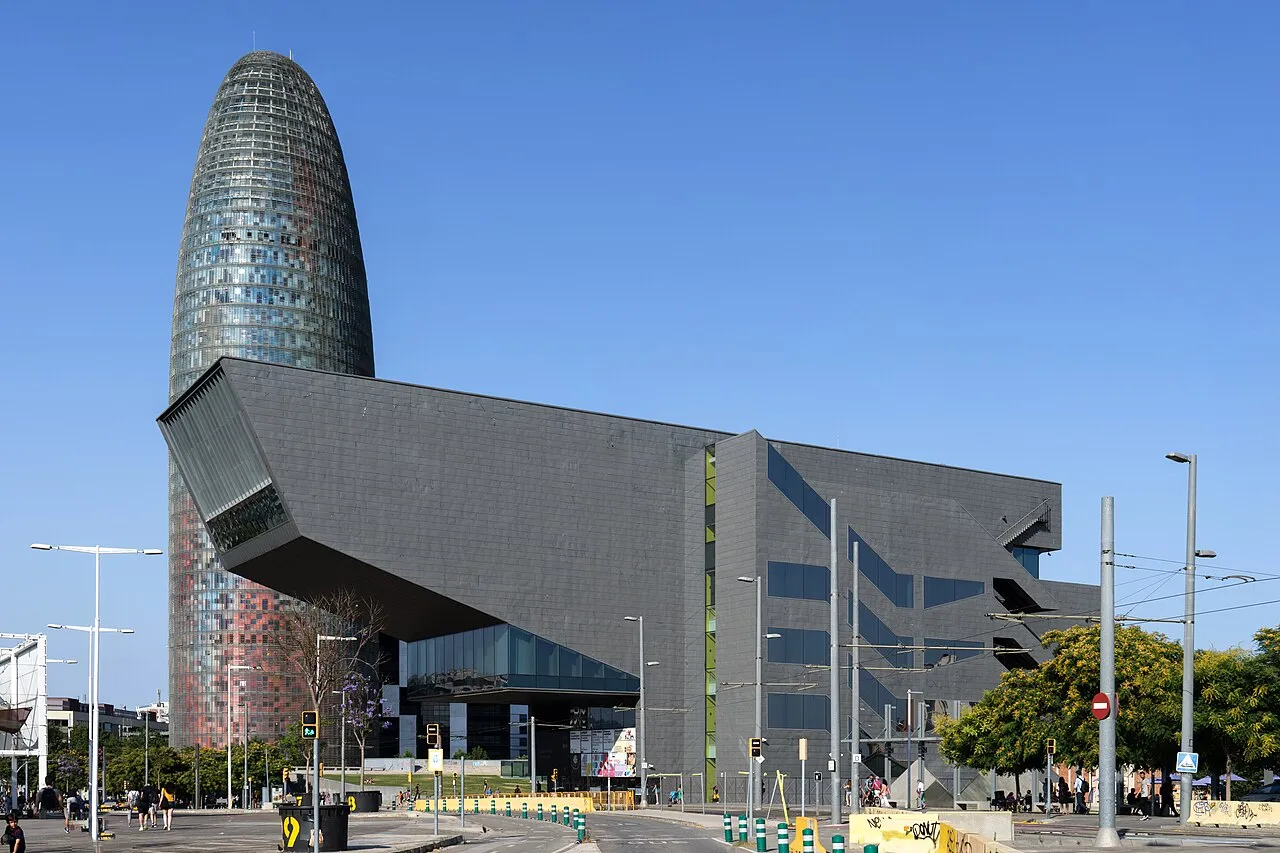 Design Museum of Barcelona building showcasing modern architecture at Plaça de les Glòries