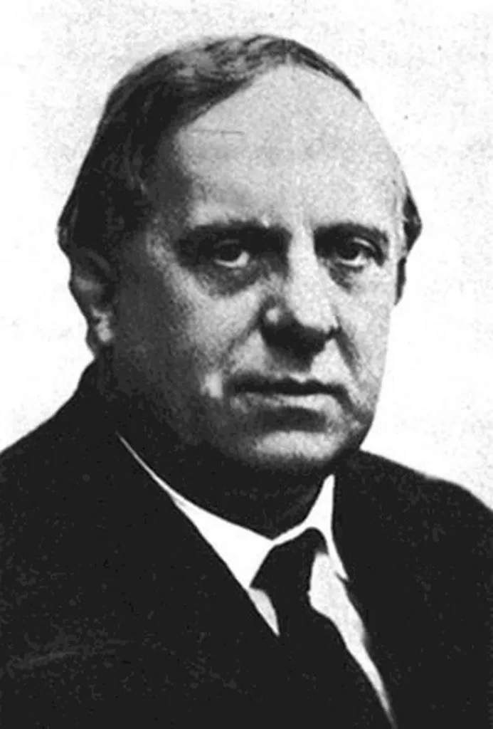 Frederick Lanchester pioneered British automotive engineering and aerodynamics