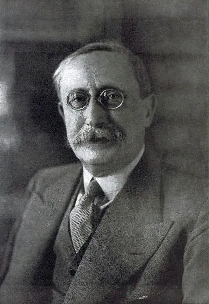 Léon Blum profile as a defining socialist politician and leader of France