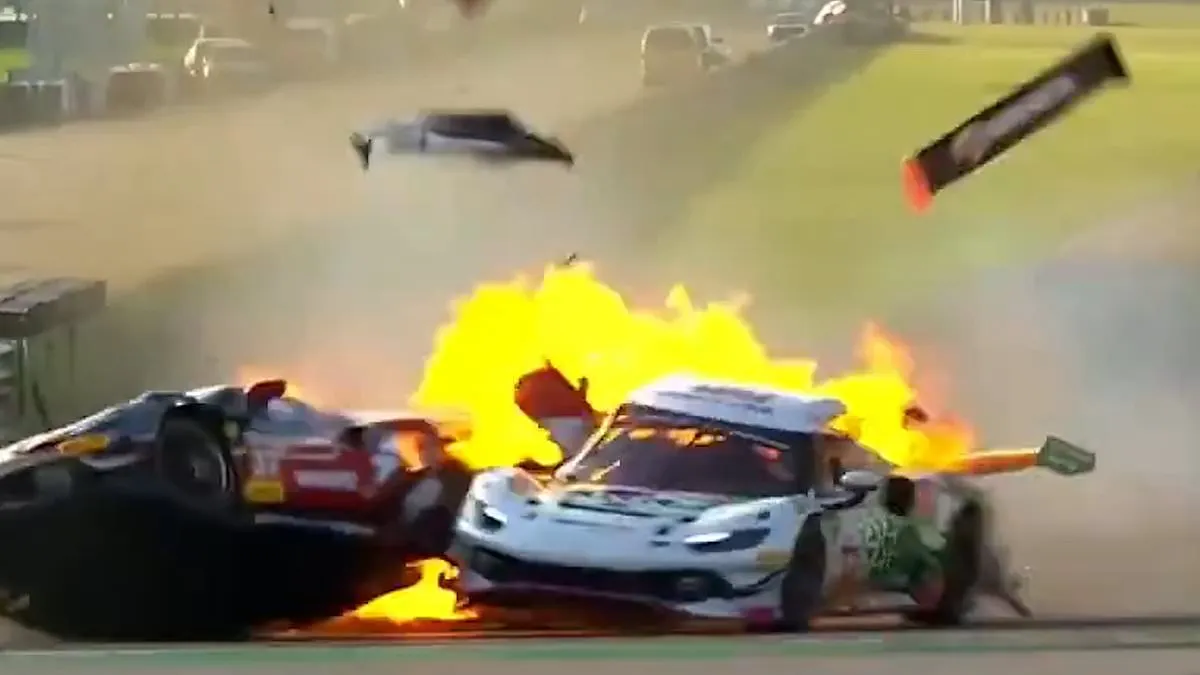 Loek Hartog saves Ollie Millroy from burning Ferrari after fierce crash in China GT