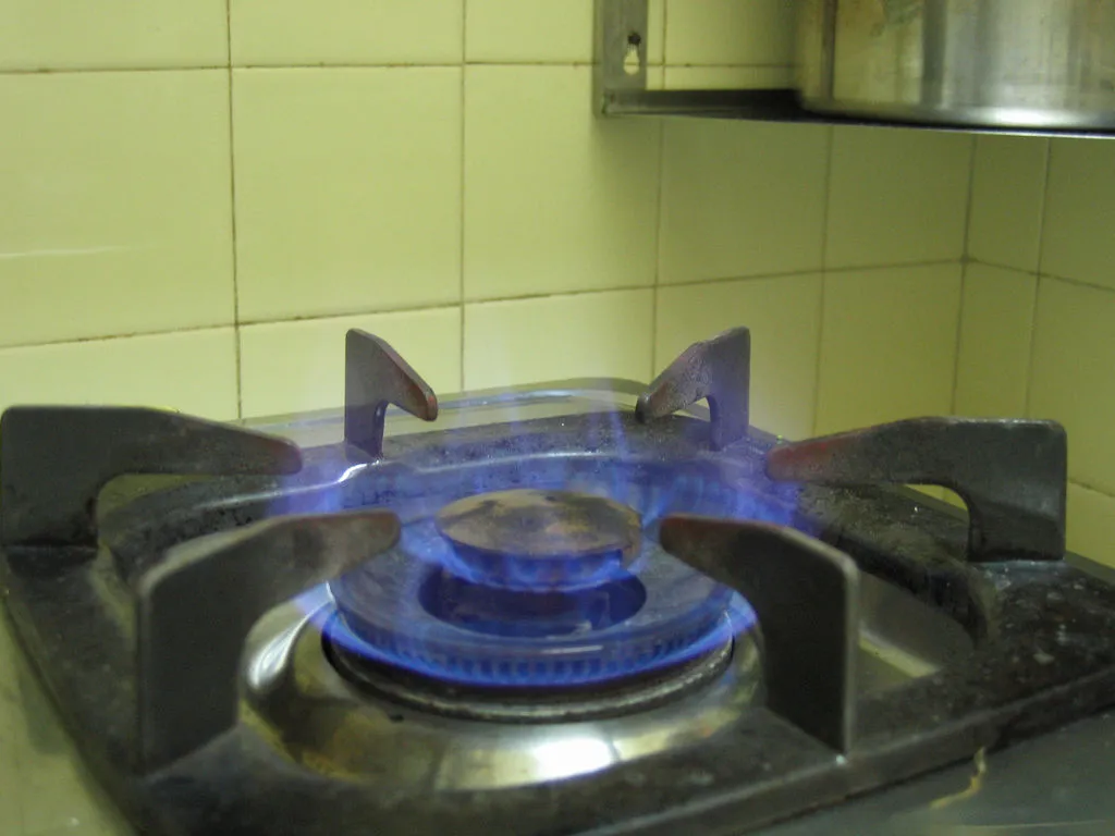 Natural gas extraction and infrastructure shape modern global energy markets and climate debates