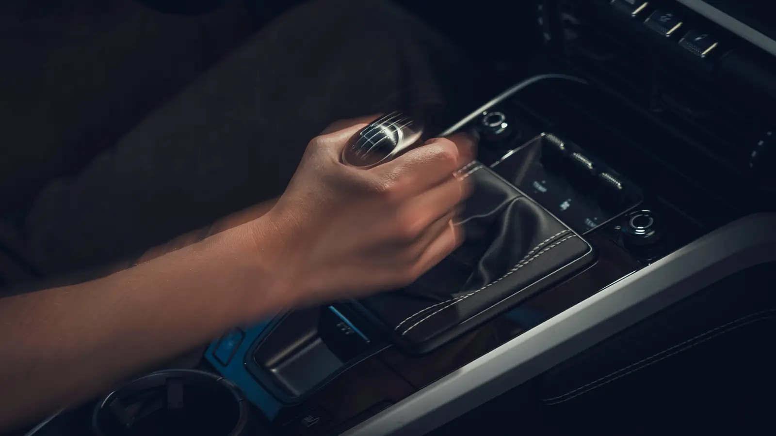 Porsche 911 Carrera S manual transmission featured as a luxury option
