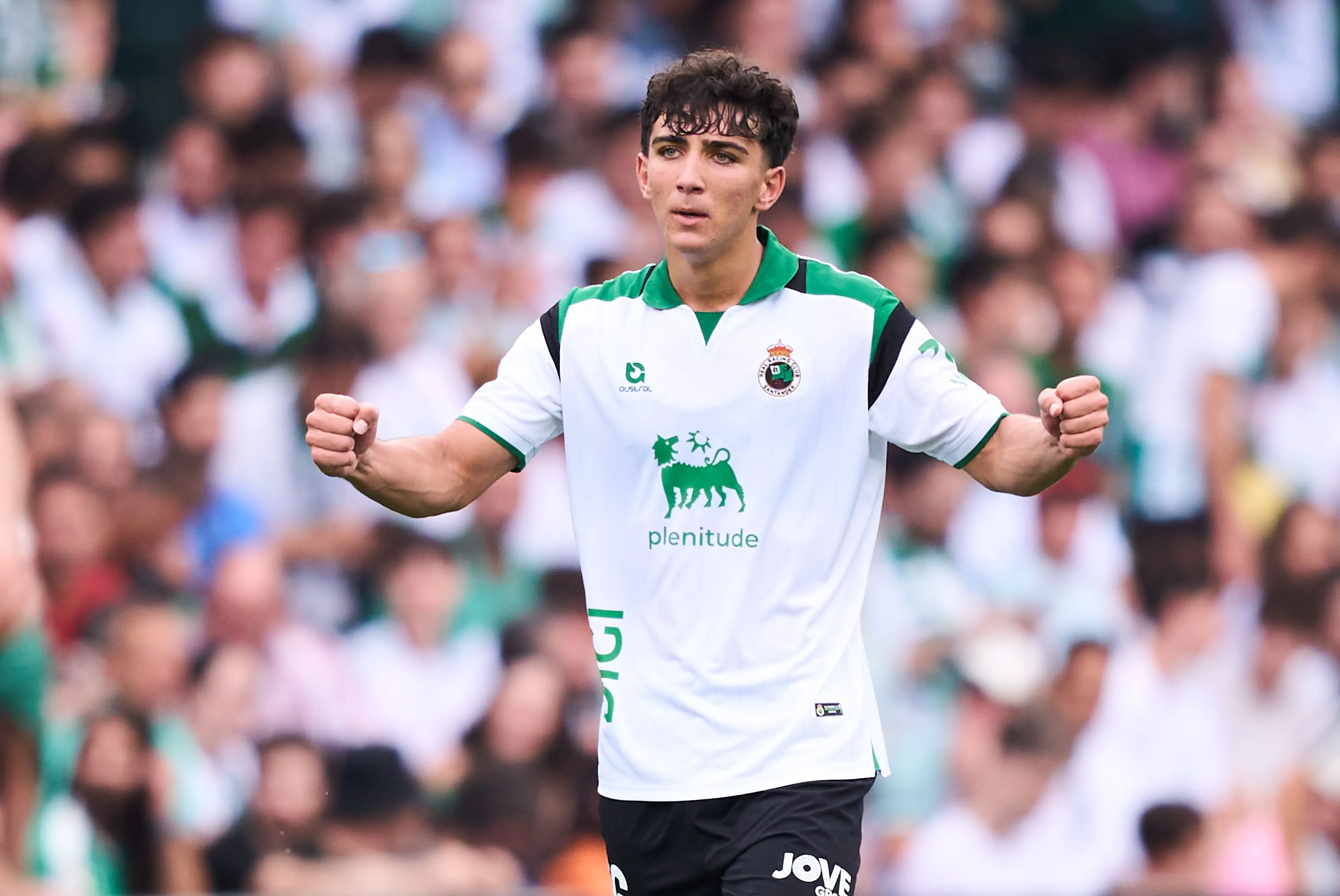 Sergio Martinez completes transfer move from Racing Club to join Real Madrid