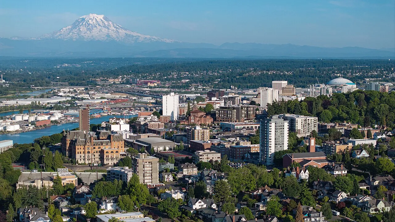 Tacoma Washington transforms its industrial waterfront into a modern cultural hub