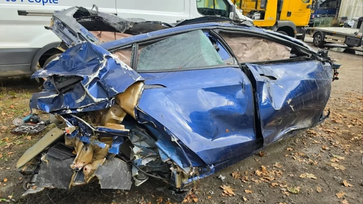 Tesla Model S involved in a 175 mph autobahn crash following a severe tire blowout
