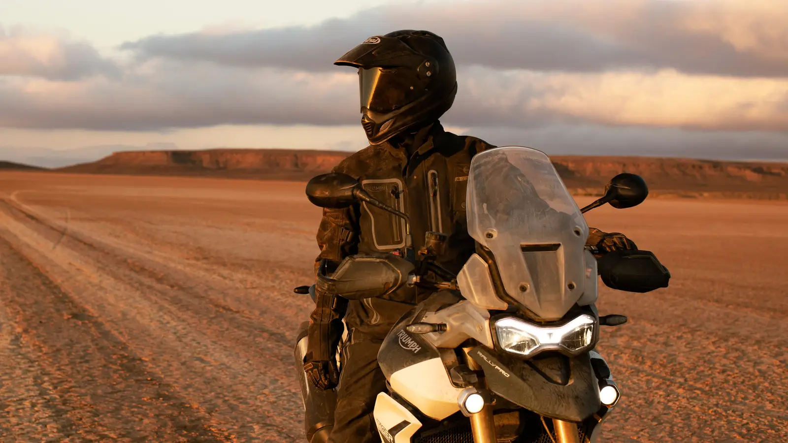 Triumph Tiger 900 proves middleweight adventure motorcycles outperform heavy flagship tourers on trails