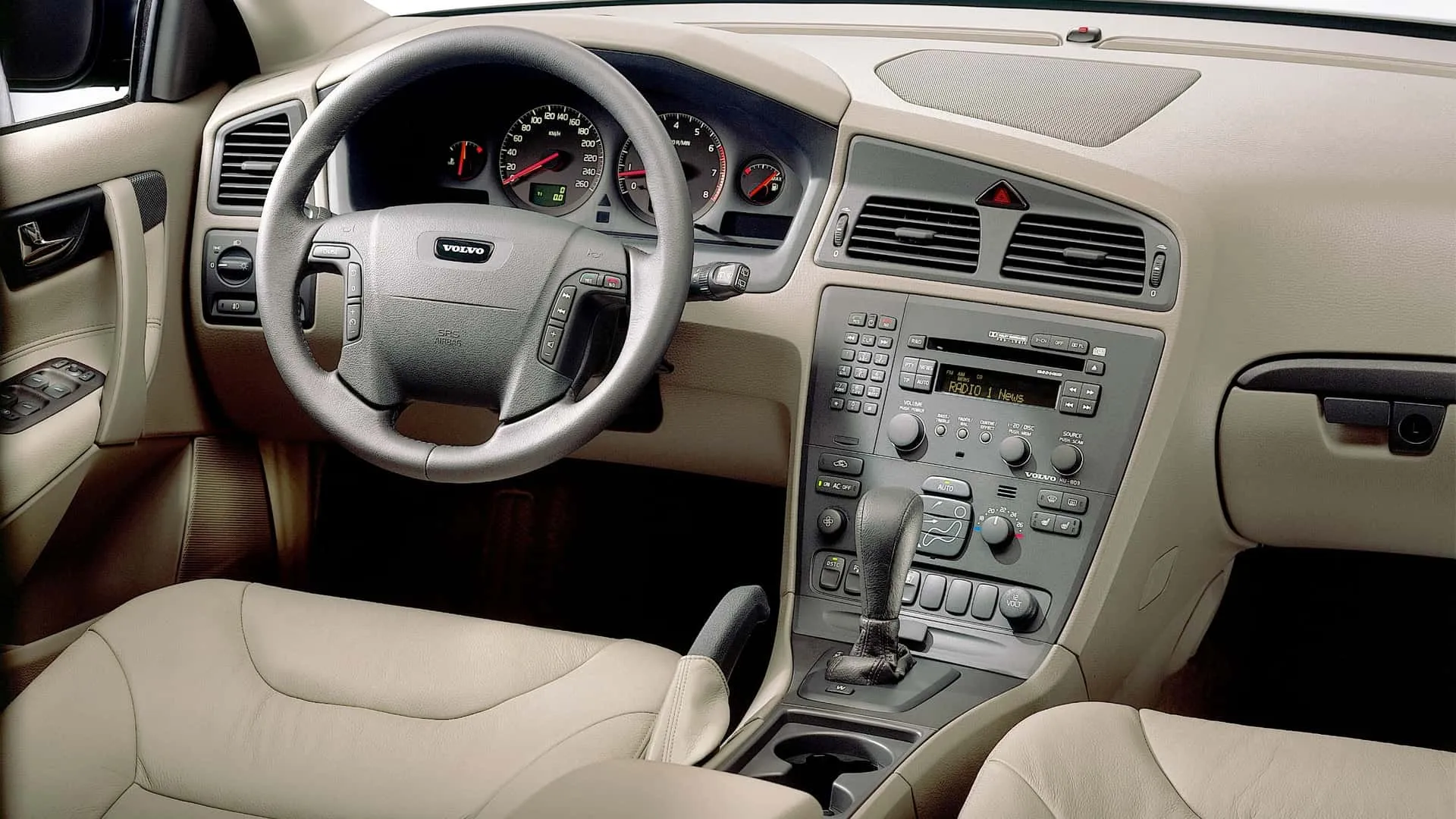 Volvo announces the return of physical buttons to reduce screen dependency in future cars